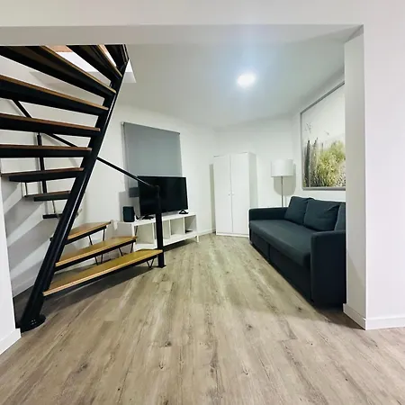 R&m Place بيت للعطل